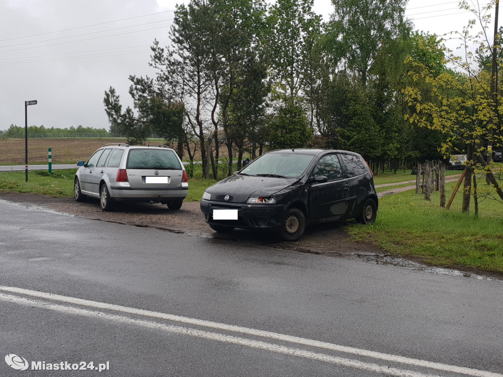 Wyjechała z Topolowej, uderzyła w busa