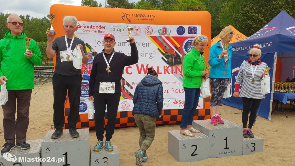 Puchar Nordic Walking i piękne nowofundlandy w Białym Borze