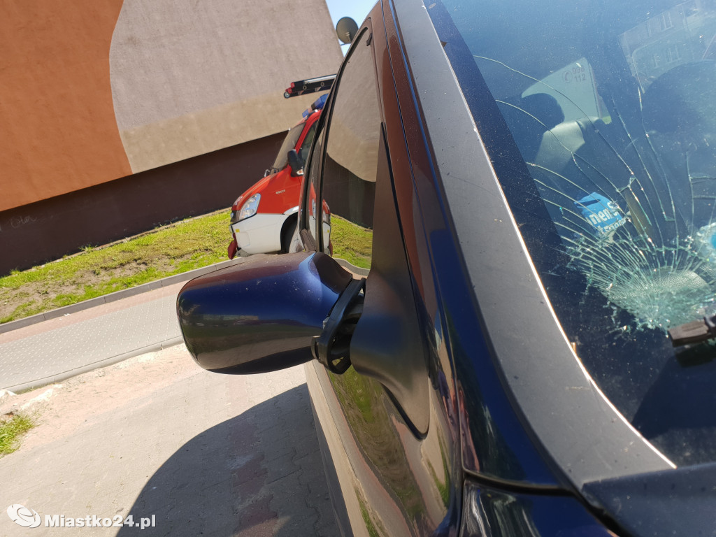 Strażak OSP potrącił chłopca z telefonem