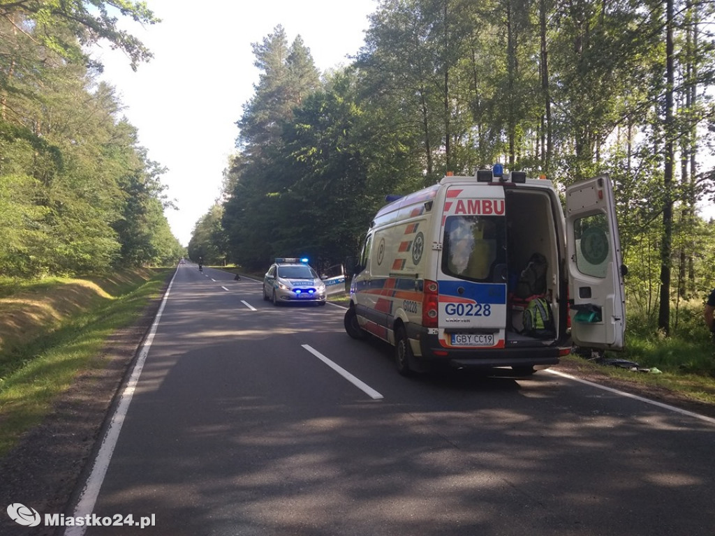 Kierująca peugeotem wjechała do rowu