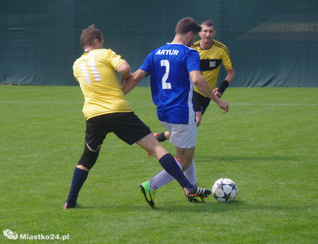 Turniej oldboyów na stadionie w Miastku