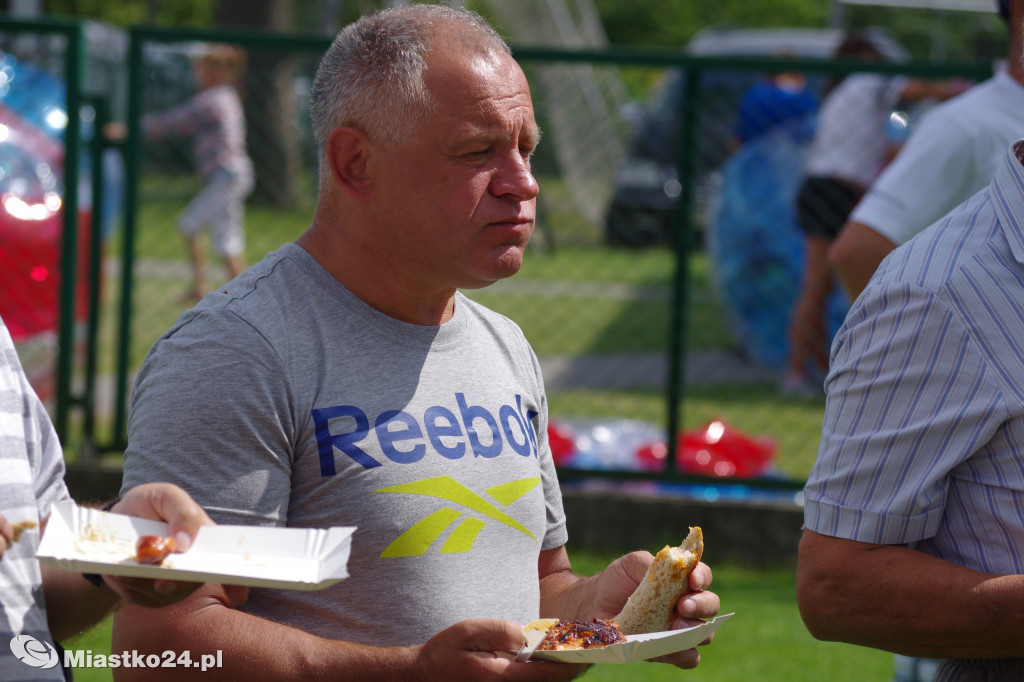 Turniej oldboyów na stadionie w Miastku