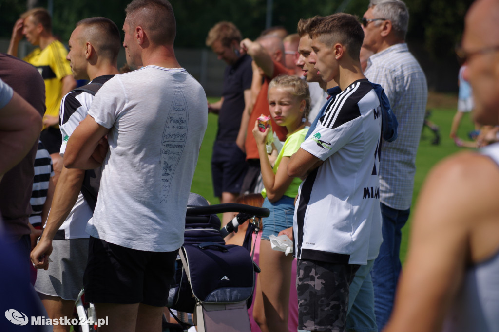 Turniej oldboyów na stadionie w Miastku