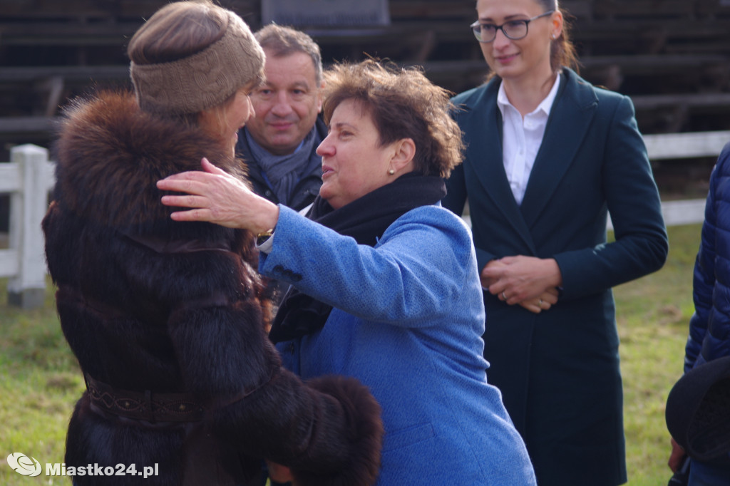 Zawody jeździeckie i kongres gospodyń w Białym Borze