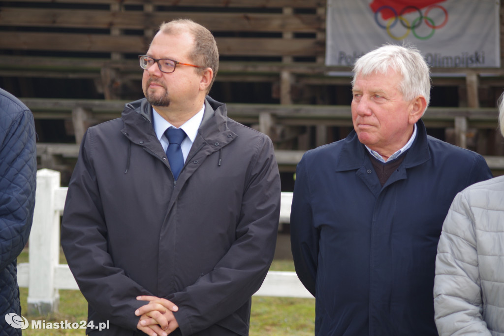 Zawody jeździeckie i kongres gospodyń w Białym Borze