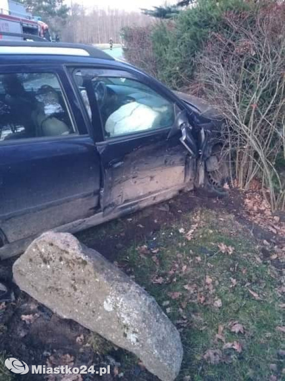 Wypadek w Bożance. Oplem zajechali drogę audi