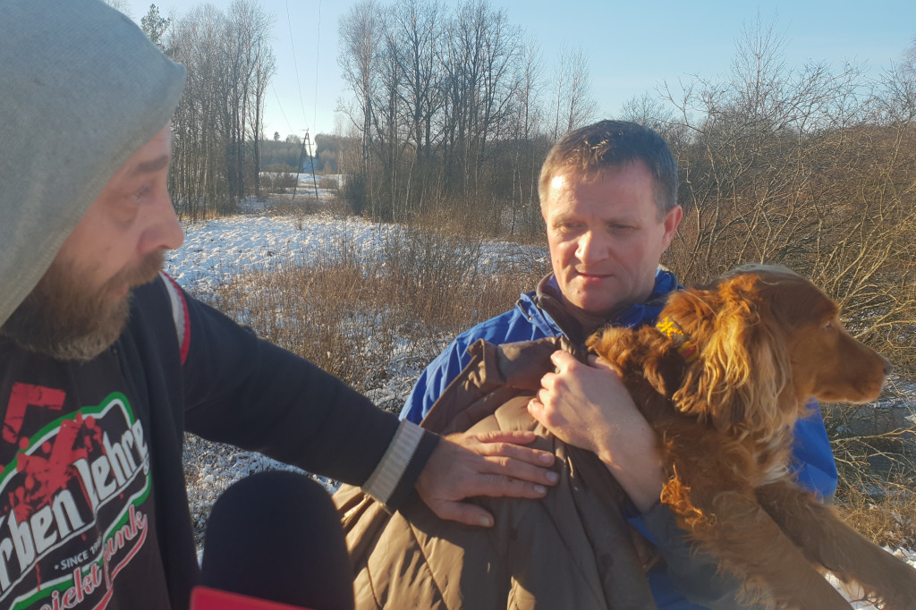 Buddy utknął w bagnie. Akcja ratunkowa w Wołczy