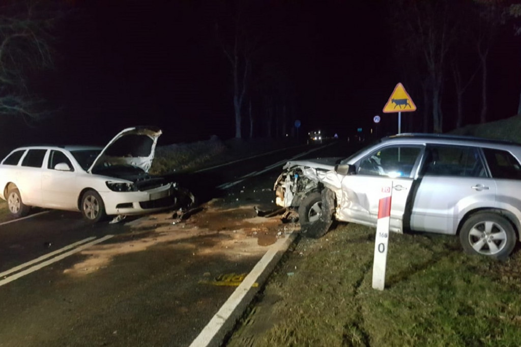 Wypadek na DK20 w Dalkowie. Droga zablokowana