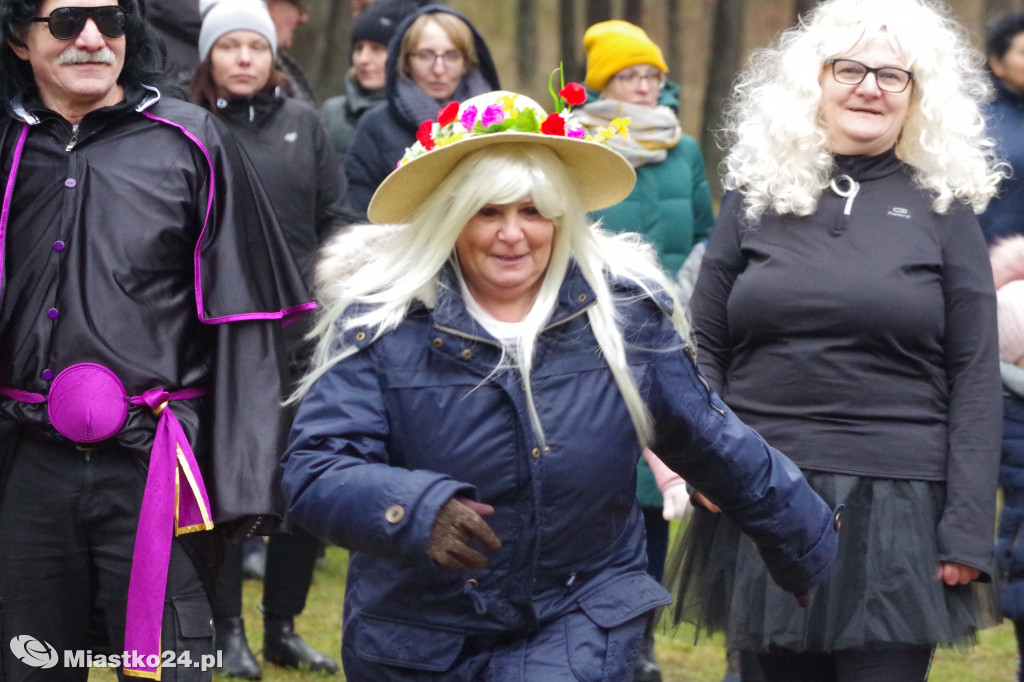 Koczalska Copocabana - 107 morsów w jeziorze Dymno