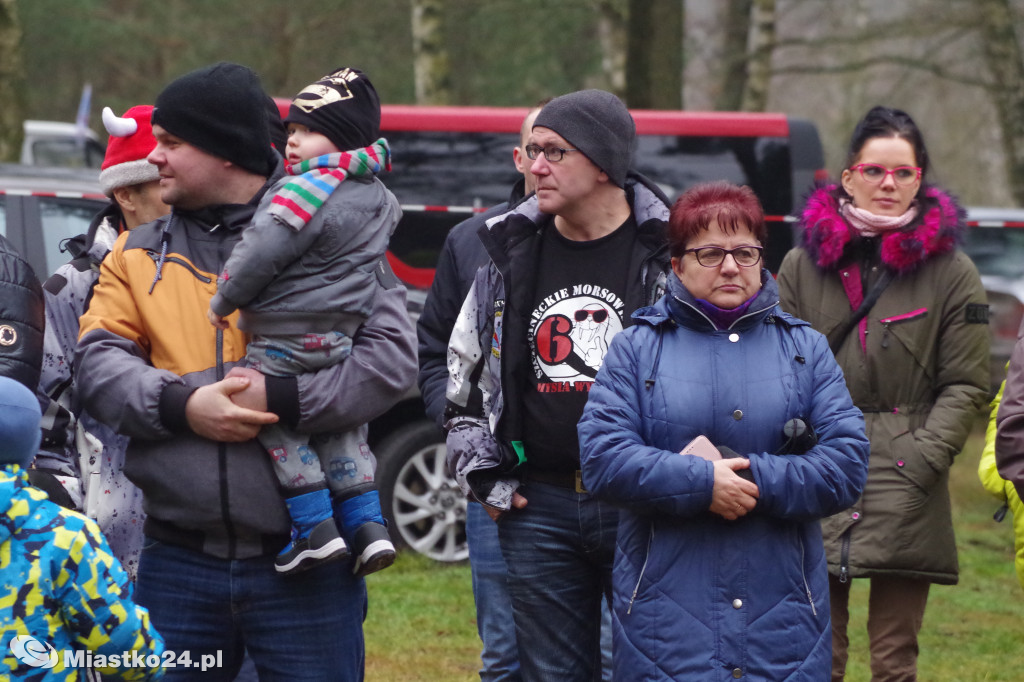 Koczalska Copocabana - 107 morsów w jeziorze Dymno