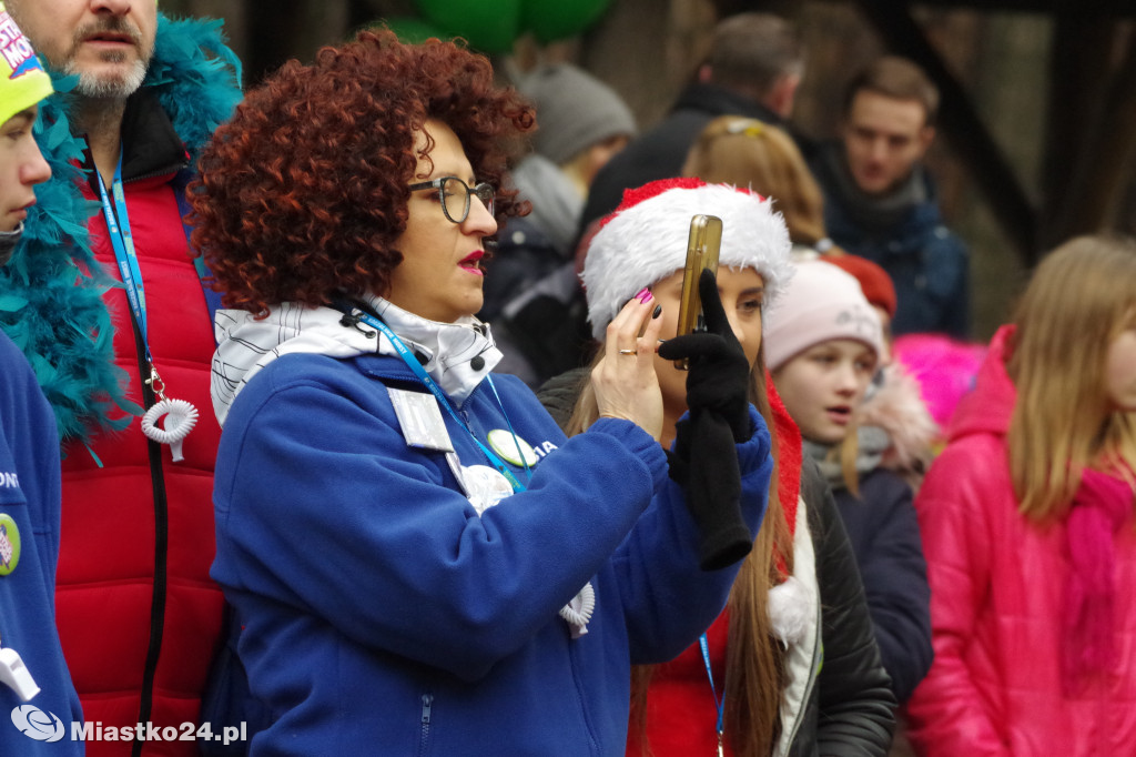 Koczalska Copocabana - 107 morsów w jeziorze Dymno