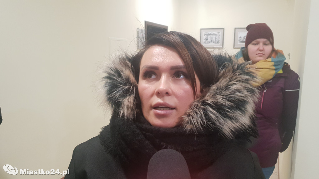 Reorganizacja oświaty - PROTEST  w ratuszu