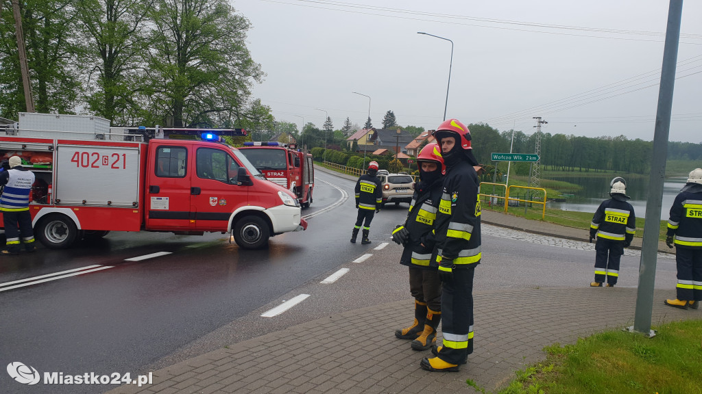 Kolizja z ciężarówką. Zahaczył skodę naczepą