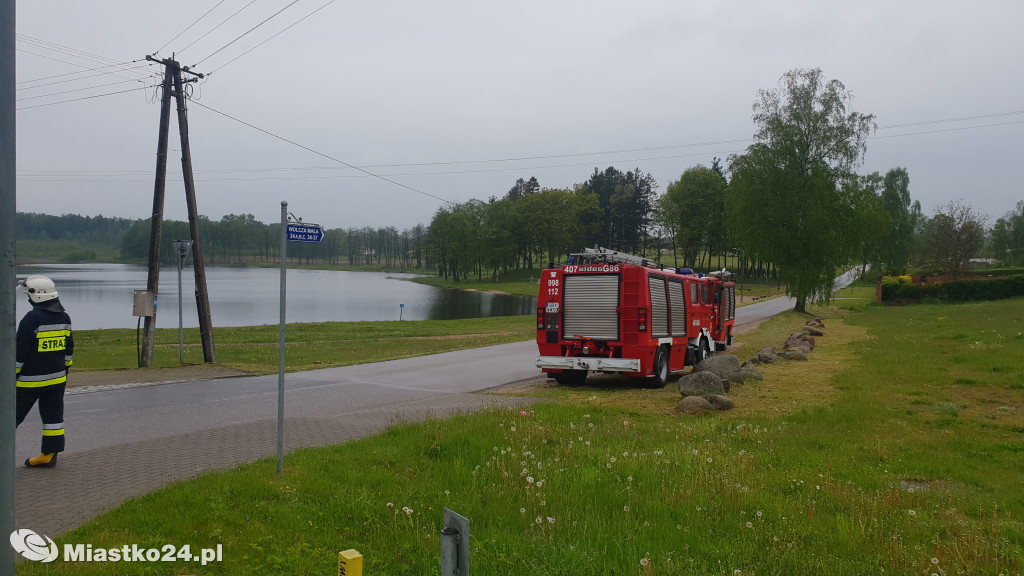 Kolizja z ciężarówką. Zahaczył skodę naczepą