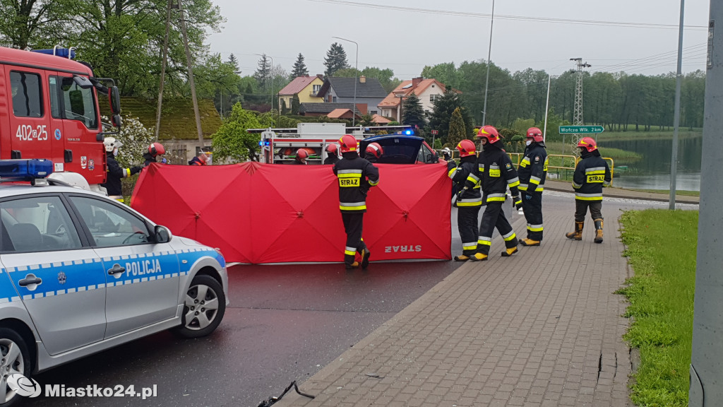 Kolizja z ciężarówką. Zahaczył skodę naczepą