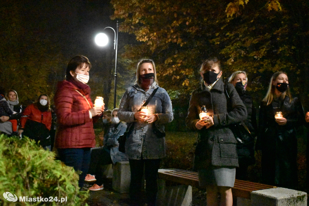 Protest kobiet. Ponad 1000 osób na ulicach miasta