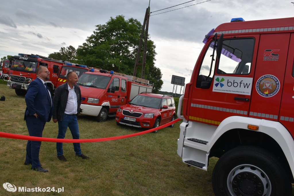 NOWY samochód dla OSP Drzonowo od Farmy Wiatrowej