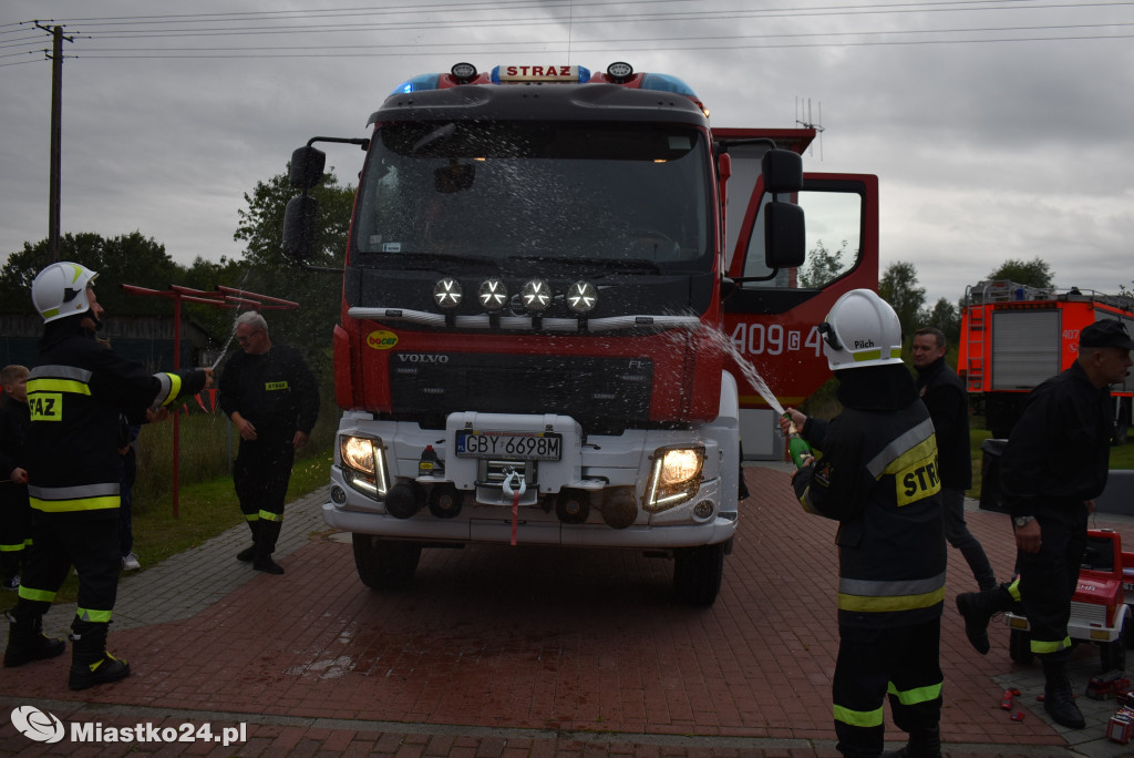 NOWE Volvo dla OSP Piaszczyna. UROCZYSTE POWITANIE