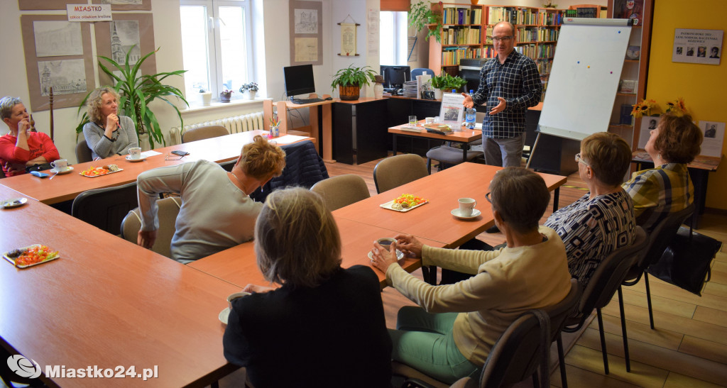 Miastecka Biblioteka promuje czytelnictwo. Cykl interesujących spotkań