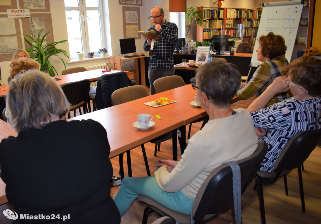 Miastecka Biblioteka promuje czytelnictwo. Cykl interesujących spotkań