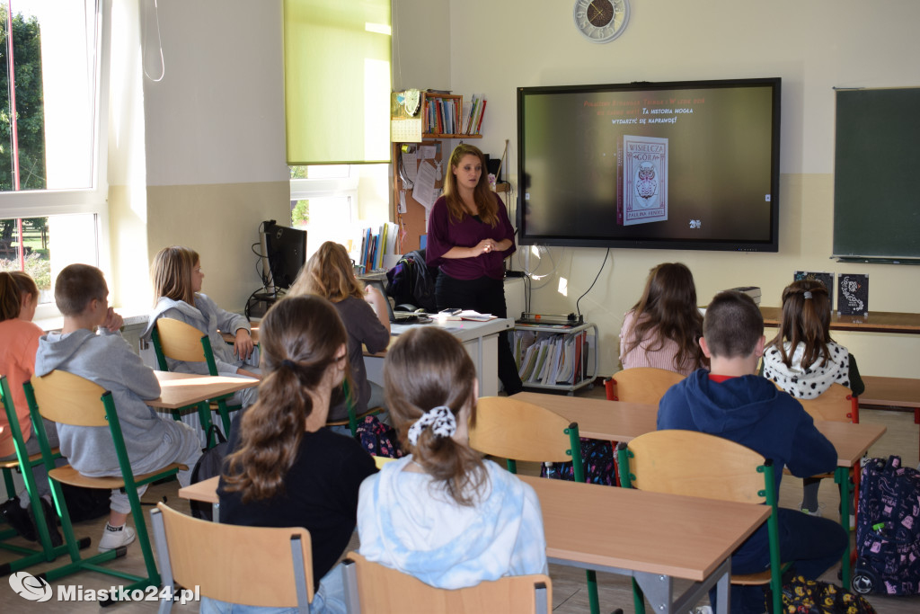 Miastecka Biblioteka promuje czytelnictwo. Cykl interesujących spotkań