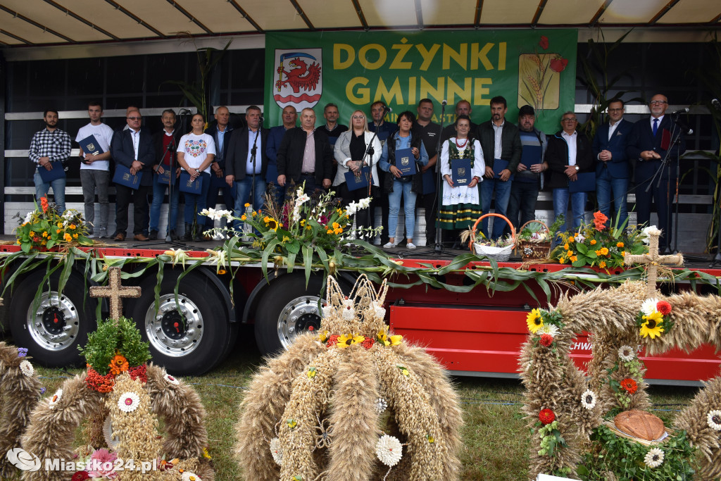 DOŻYNKI w Kowalewicach z Rolami w roli głównej