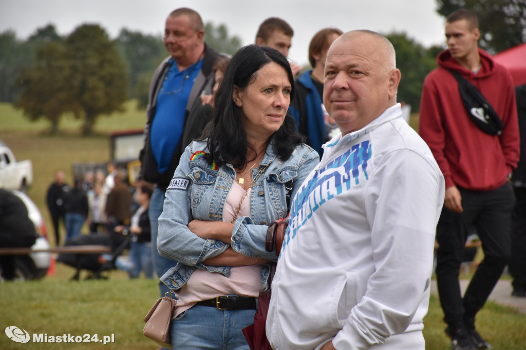 DOŻYNKI w Kowalewicach z Rolami w roli głównej