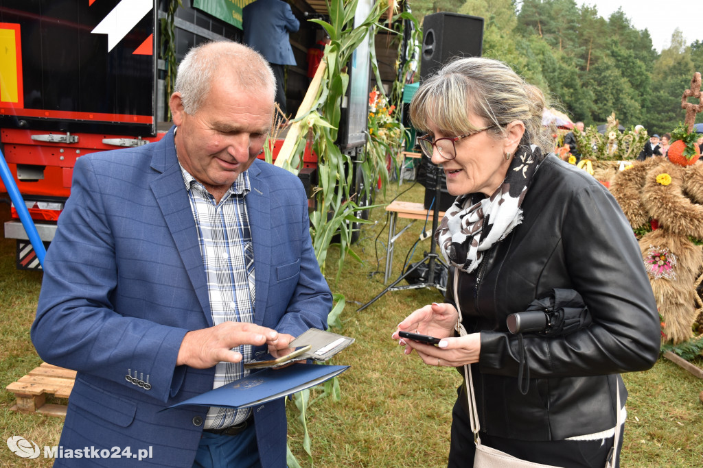 DOŻYNKI w Kowalewicach z Rolami w roli głównej