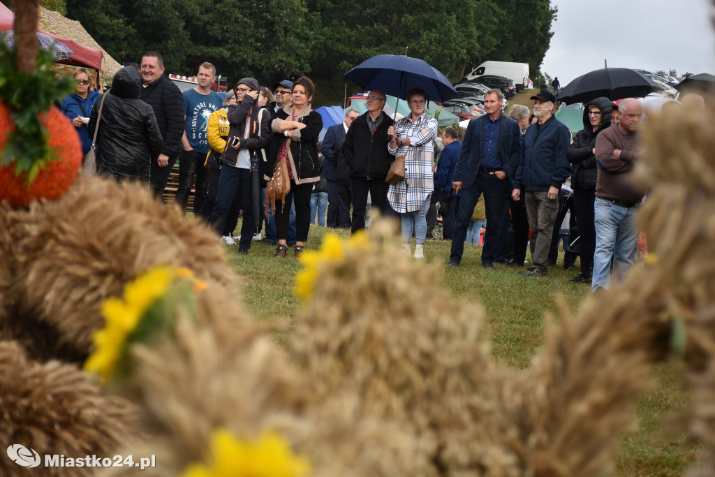 DOŻYNKI w Kowalewicach z Rolami w roli głównej