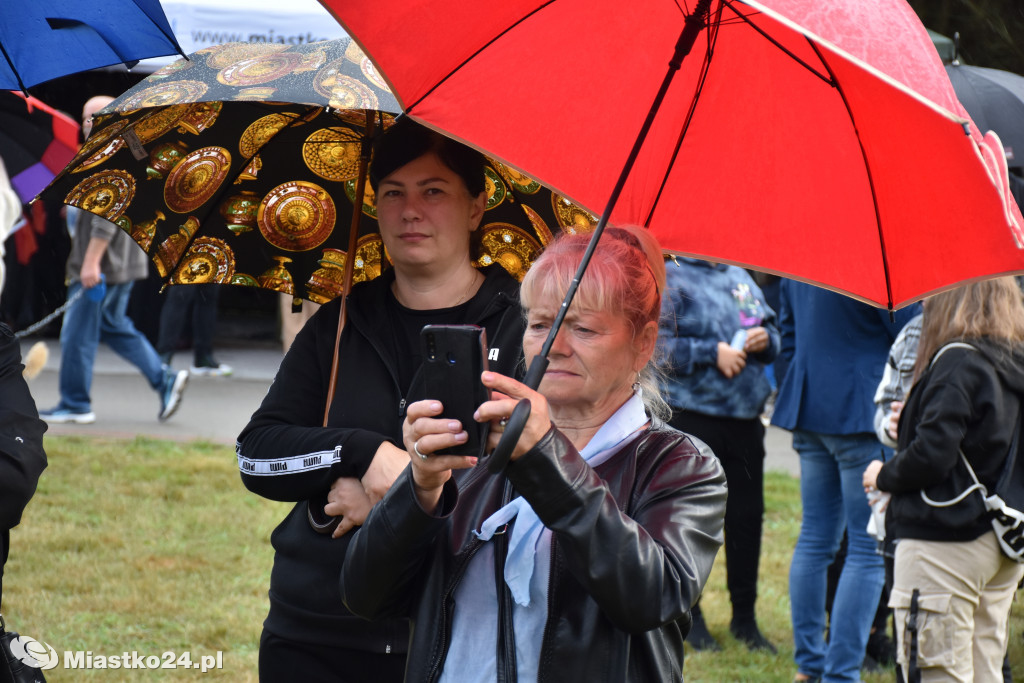 DOŻYNKI w Kowalewicach z Rolami w roli głównej