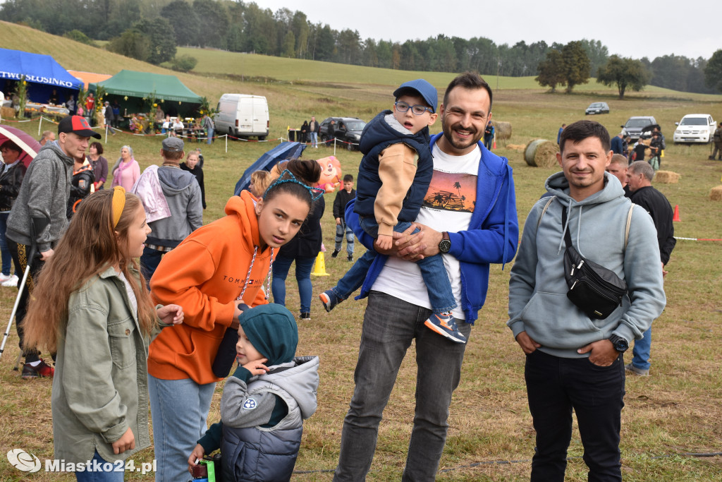 DOŻYNKI w Kowalewicach z Rolami w roli głównej