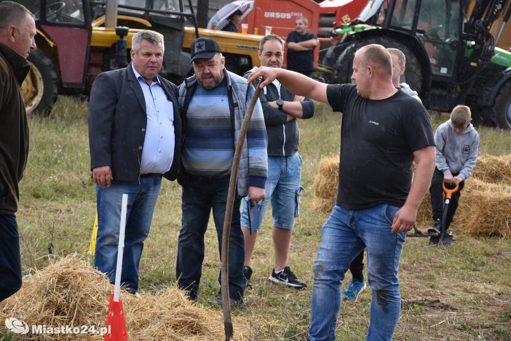 DOŻYNKI w Kowalewicach z Rolami w roli głównej