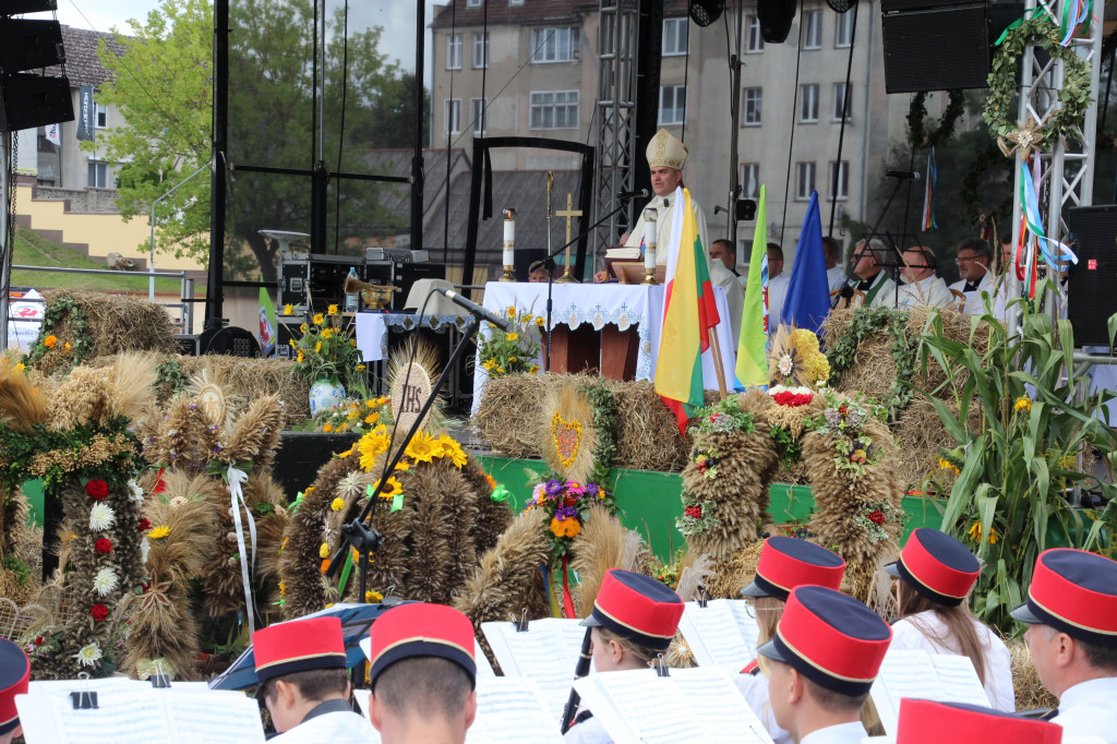 Tłumy na dożynkach w Miastku! [FOTO]