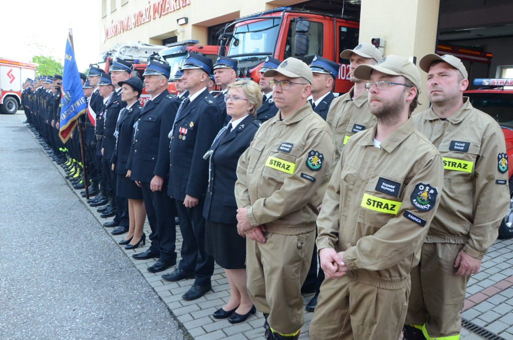 Powiatowe Obchody Dnia Strażaka [FOTO + AWANSE]