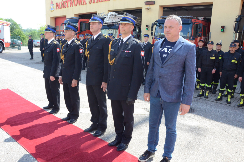 Powiatowe Obchody Dnia Strażaka [FOTO + AWANSE]