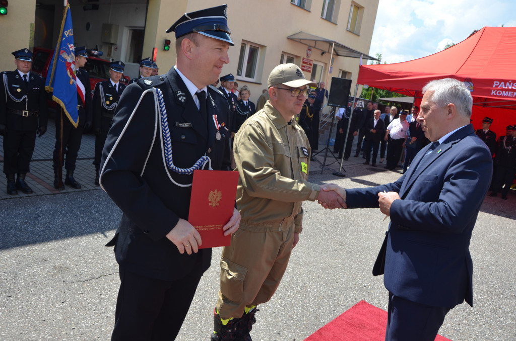 Powiatowe Obchody Dnia Strażaka [FOTO + AWANSE]