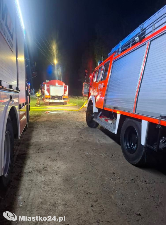 WIELKI POŻAR zakładu stolarskiego w Znakowie