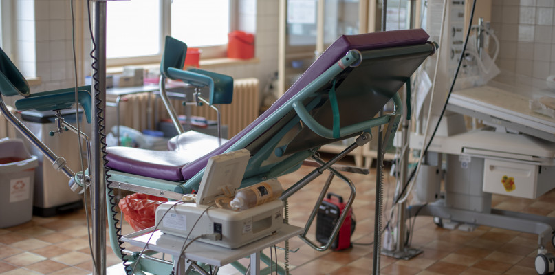 Kobiety łączą siły w obronie miasteckiej porodówki