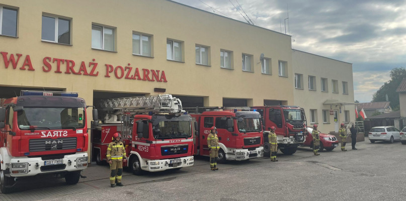 Strażacy z powiatu bytowskiego uczcili 78. rocznicę powstania warszawskiego 