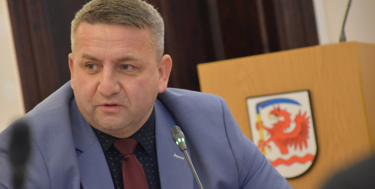 Radny Szymon Należyty - nowy naczelny OPOZYCJONISTA