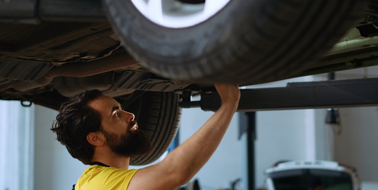 Jak prawidłowo uszczelnić miskę olejową po wymianie?