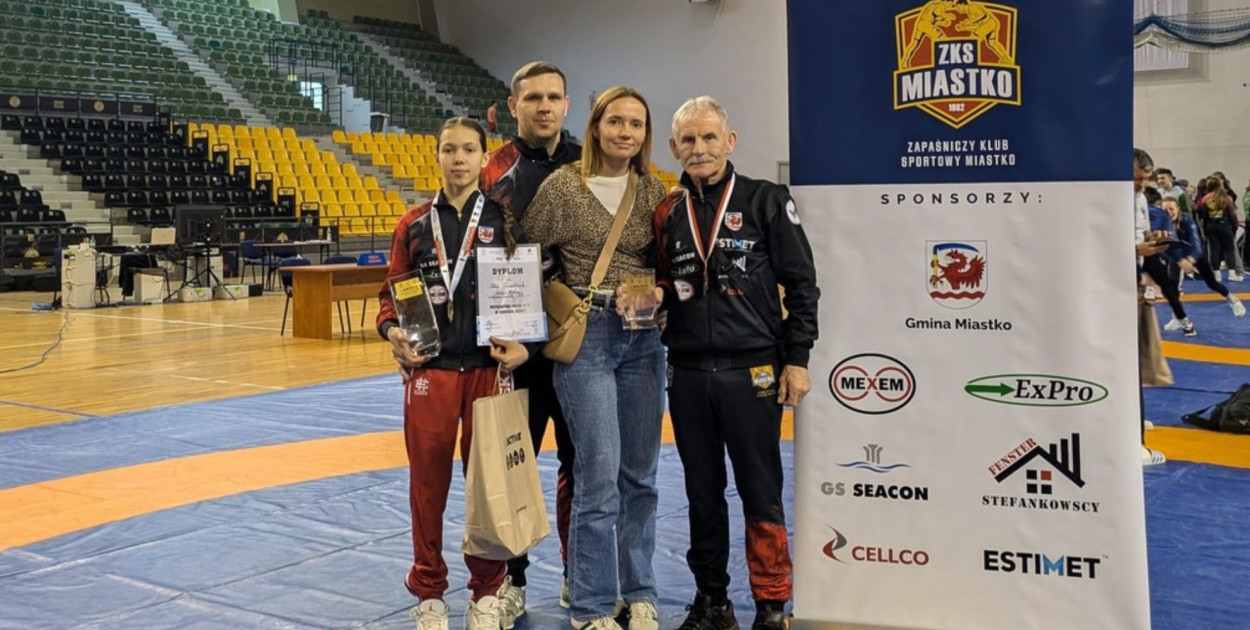 Tola jest uczennicą Szkoły Podstawowej nr 2 w Miastku, a na zawodach dumnie wspierali ją rodzice