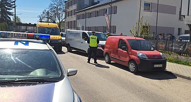 TRAGEDIA na parkingu. 65-latka zginęła potrącona przez cofające auto!-15574