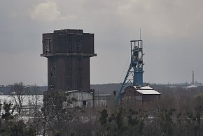 Pięcioletnie urlopy i nawet 170 tys. zł odprawy. Zmiany dla dużej grupy-16645