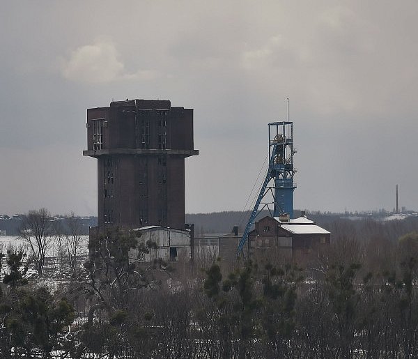 Pięcioletnie urlopy i nawet 170 tys. zł odprawy. Zmiany dla dużej grupy-16645