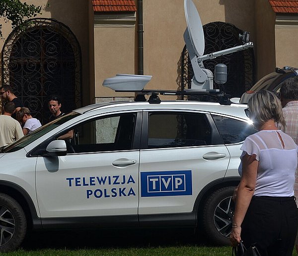 Zmiany w Telewizji Polskiej. Te kanały mogą przejść do historii-16680