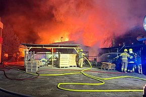 WIELKI POŻAR zakładu stolarskiego w Znakowie-267