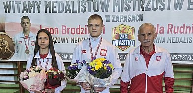 Miastko przywitało młodych MISTRZÓW EUROPY. Były łzy i gromkie brawa [FOTO]