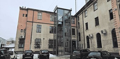 KONIEC urzędowej wspinaczki. WINDA w miasteckim ratuszu wreszcie rusza!