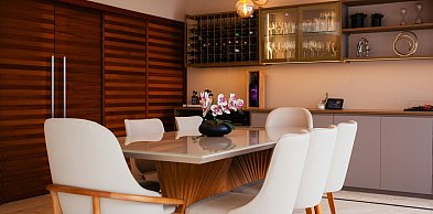 Lampa wisząca nad stołem – jak dobrać model do jadalni i salonu?